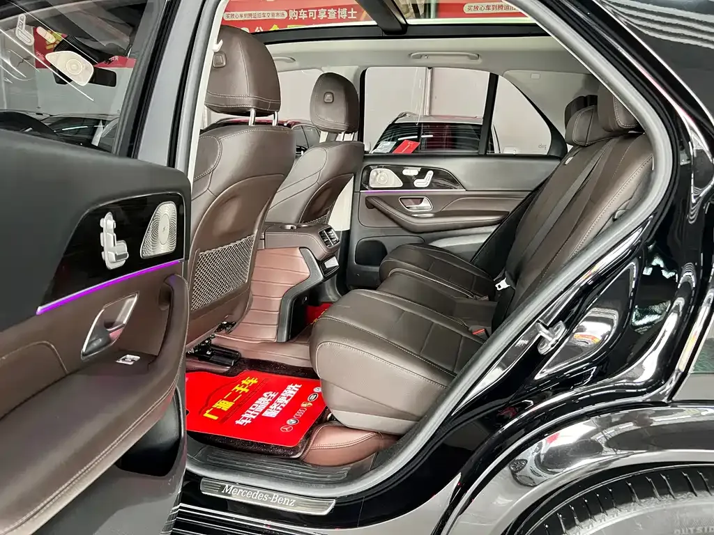 Mercedes-Benz GLE — фото 9