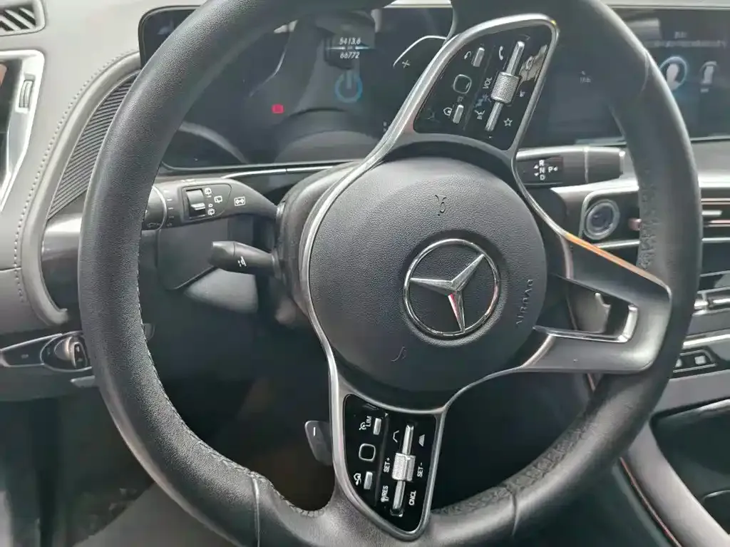 Mercedes-Benz EQC 2021 из CN, фото 9