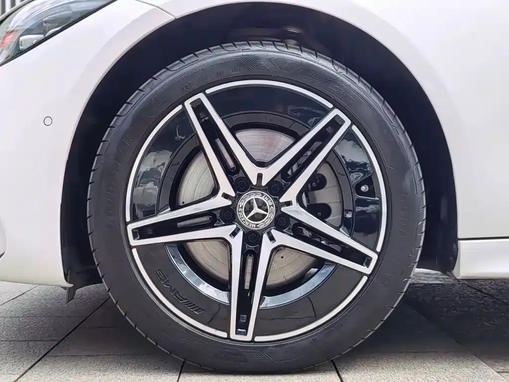 Mercedes-Benz C-Class 2024 из CN, фото 2