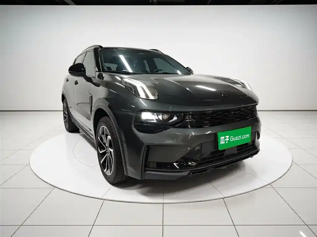 Lynk & Co 01 2023 из CN, фото 8