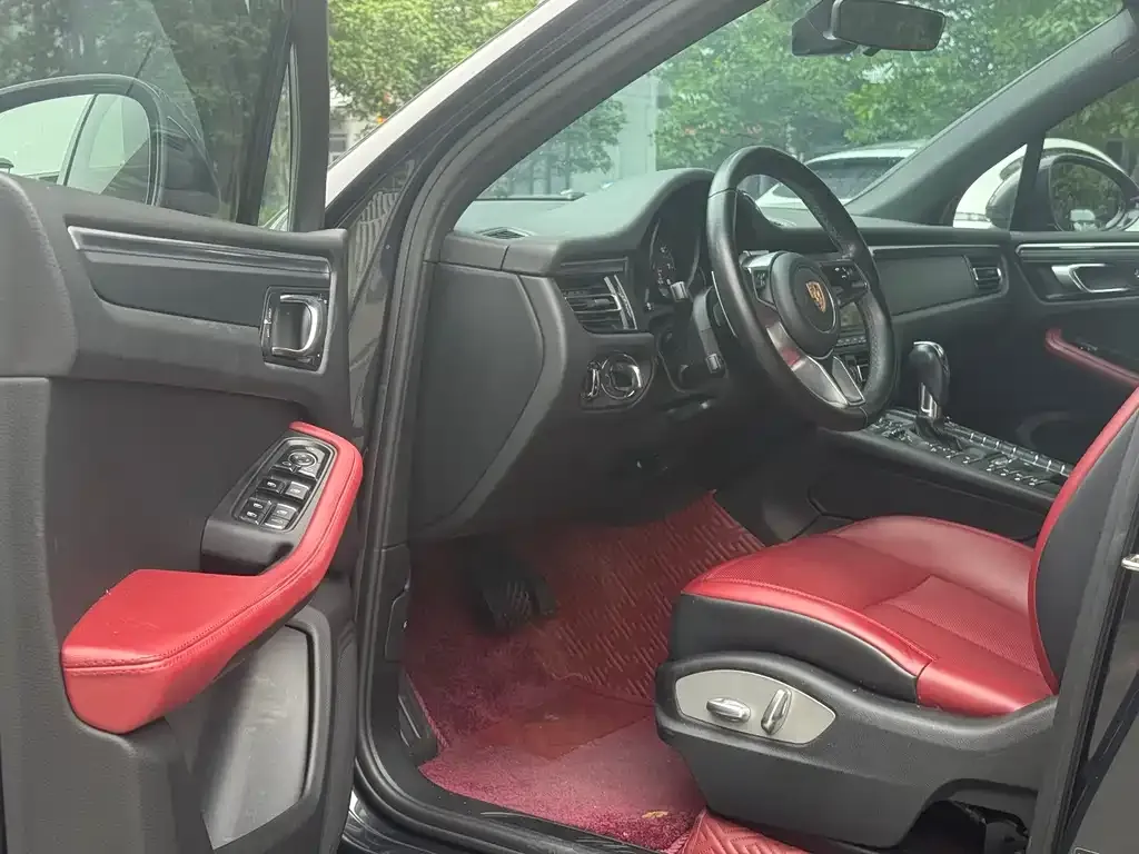 Porsche Macan 2021 из CN, фото 10