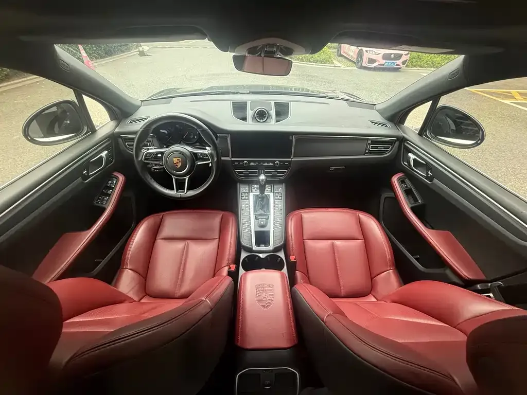 Porsche Macan 2021 из CN, фото 5