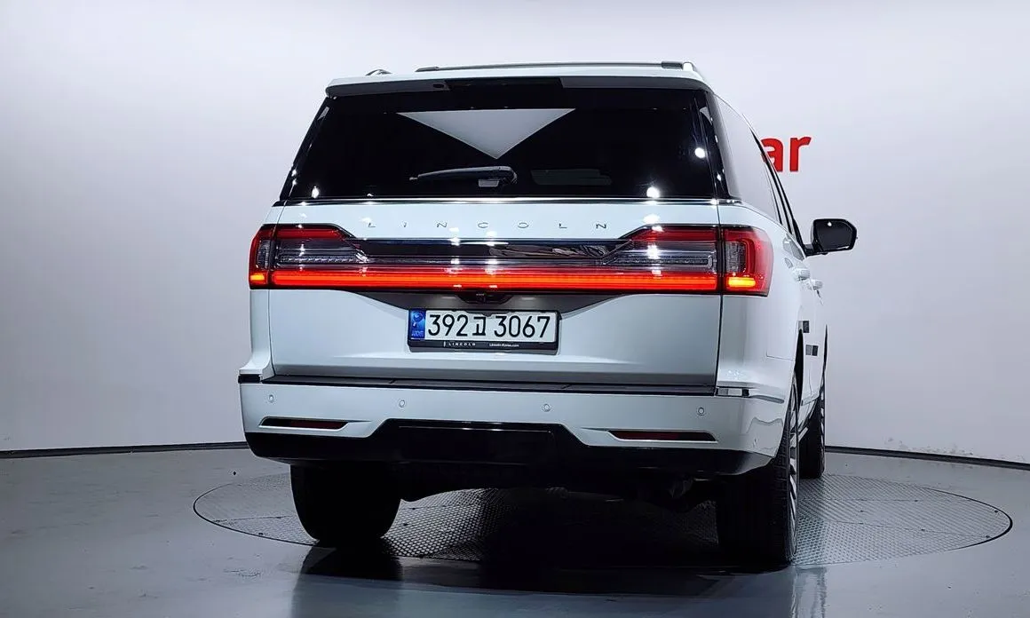 Lincoln Navigator 2021 из KR, фото 2