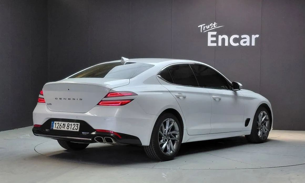 Genesis G70 2023 из KR, фото 2