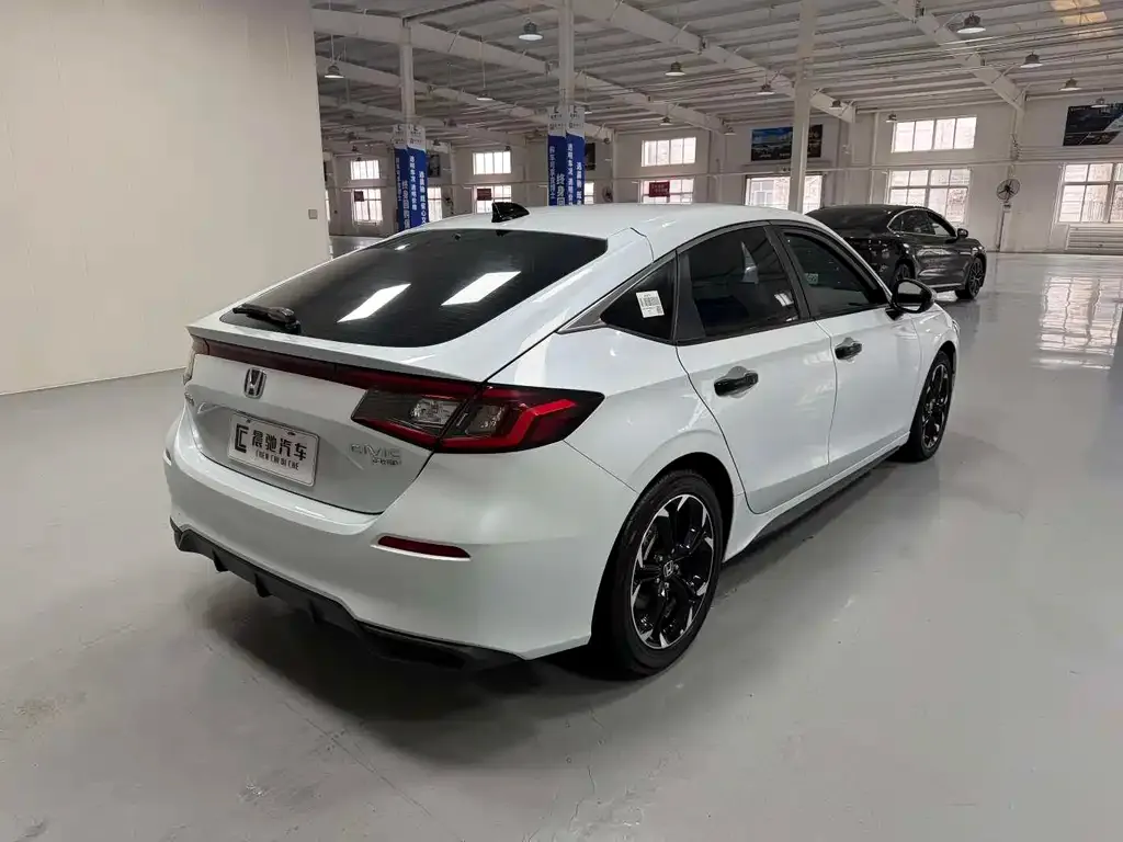 Honda Civic — фото 9