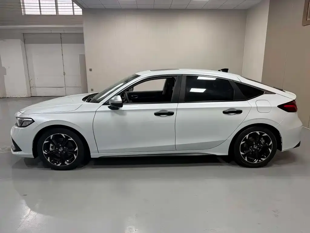 Honda Civic — фото 4