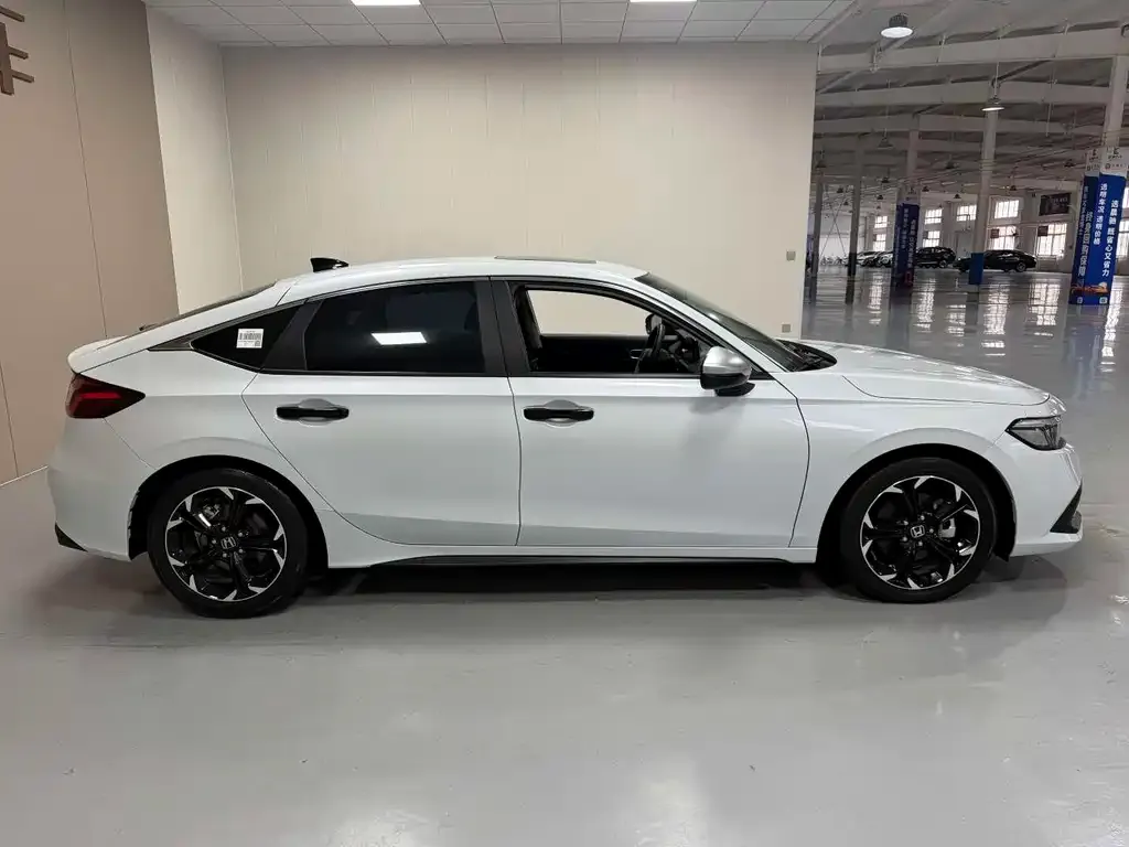 Honda Civic — фото 7