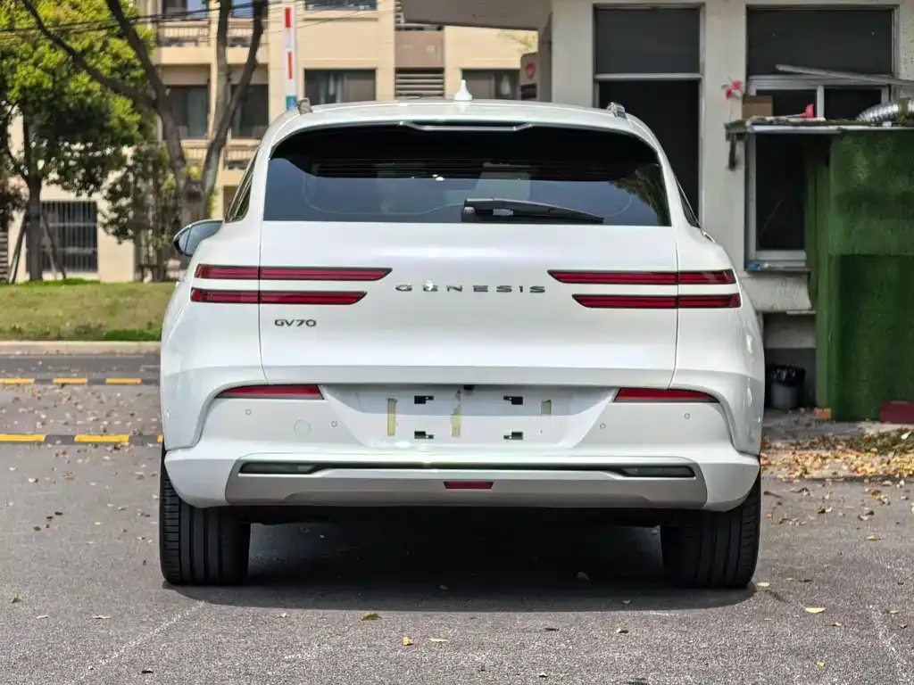 Genesis Electrified GV70 — фото 2