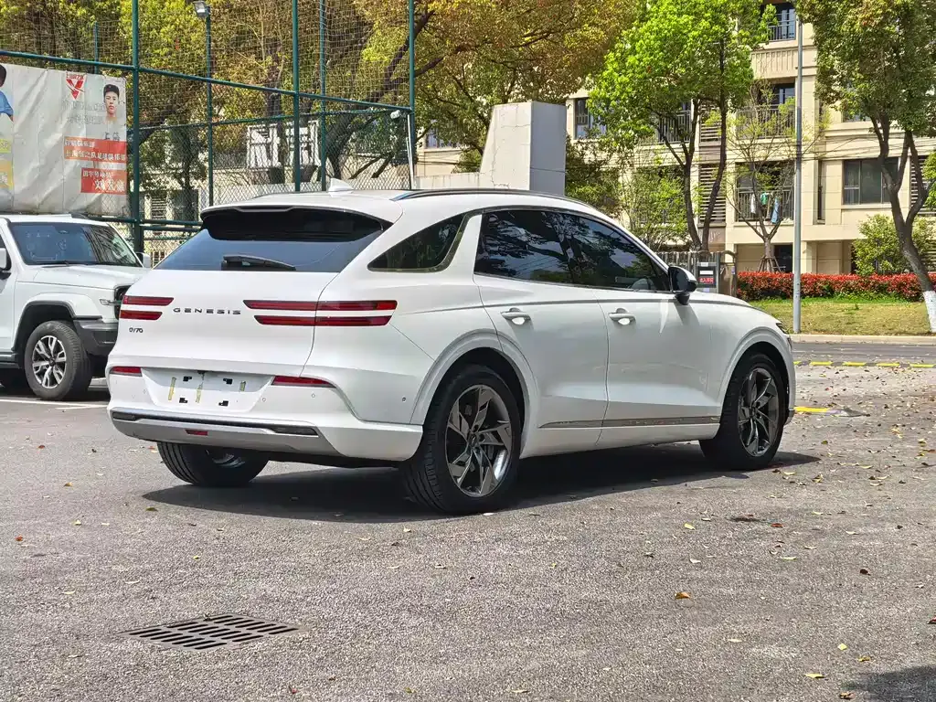 Genesis Electrified GV70 — фото 10