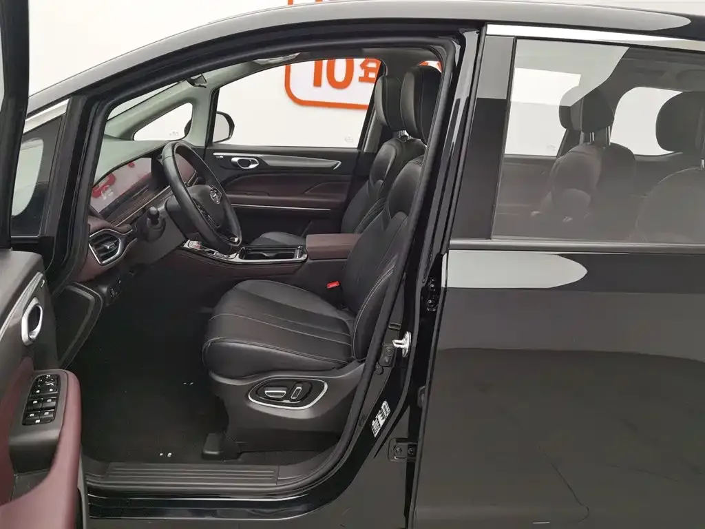 GAC Motor Trumpchi M6 2024 из CN, фото 8