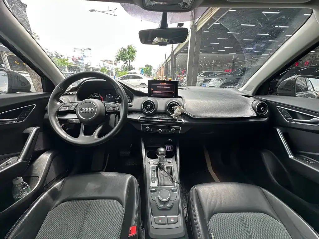 Audi Q2L 2021 из CN, фото 3