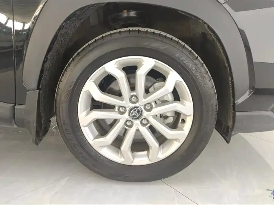 Toyota Frontlander 2024 из CN, фото 4