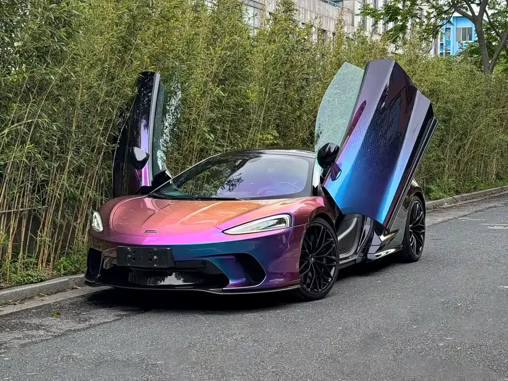 McLaren GT 4.0T Standard 1