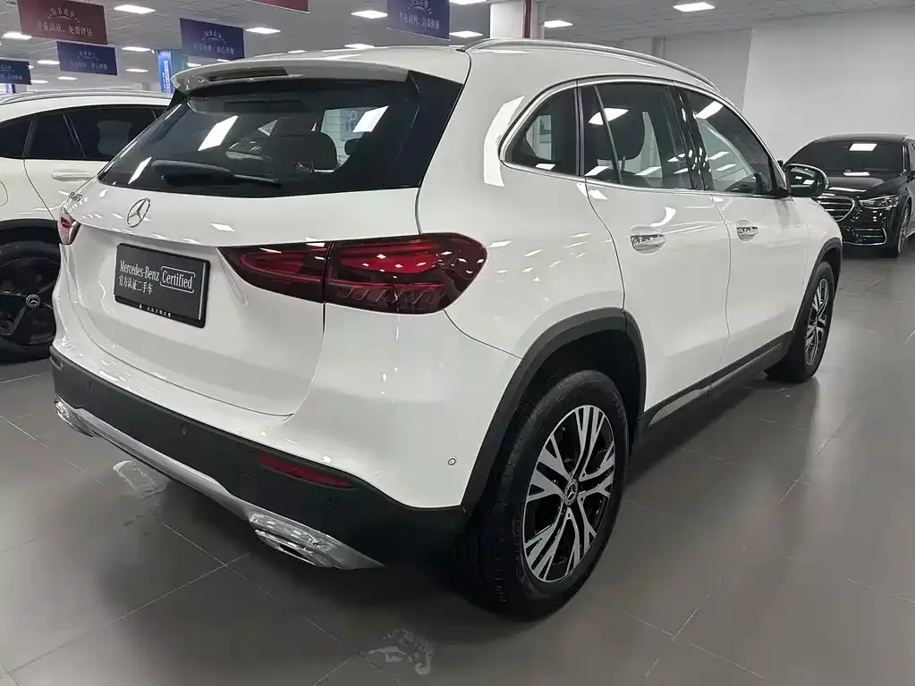 Mercedes-Benz GLA — фото 9