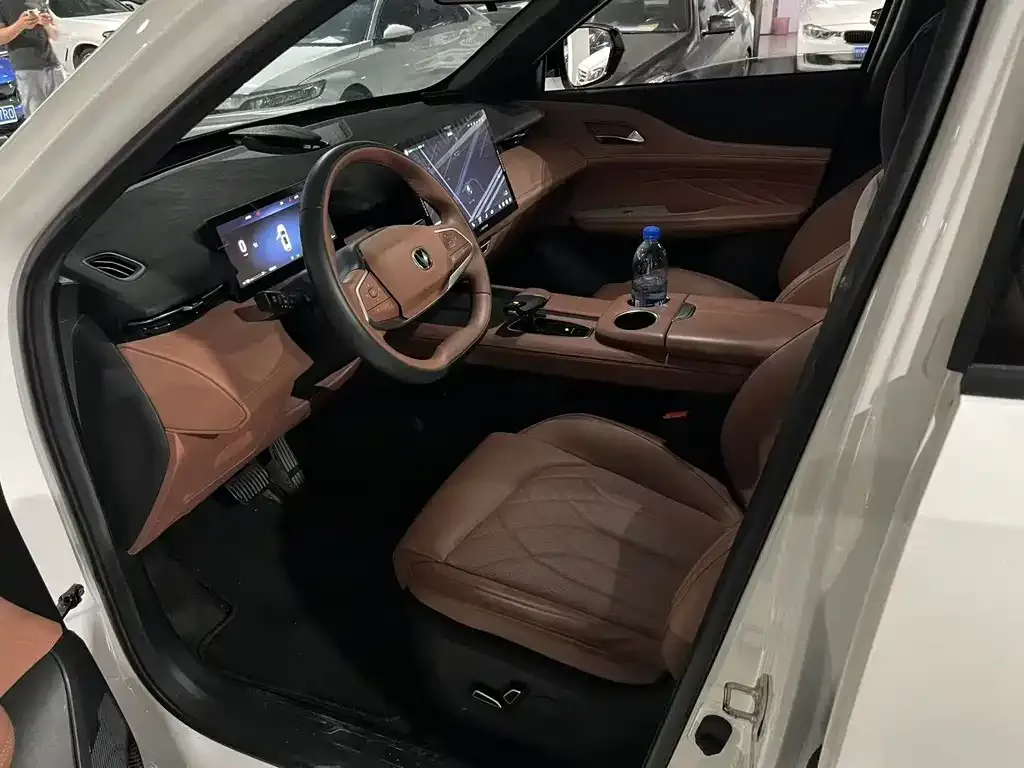Changan UNI-Z New Energy 2024 из CN, фото 6