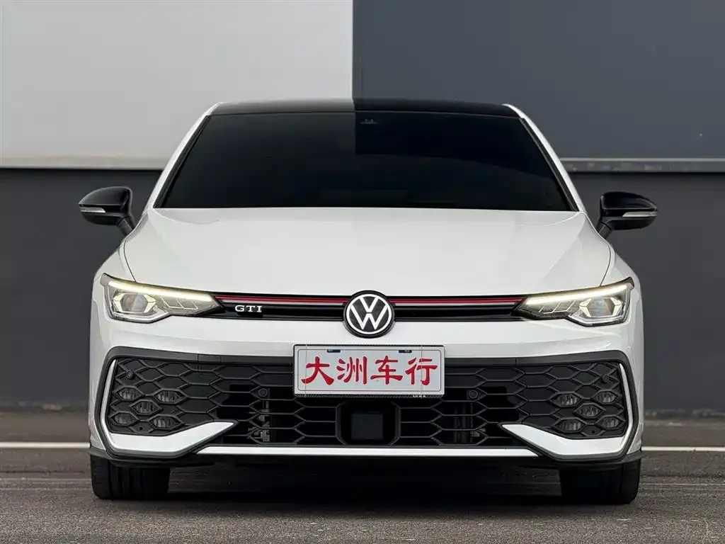 Volkswagen Golf GTI — фото 4