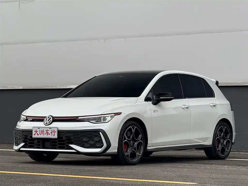 Volkswagen Golf GTI — фото 7