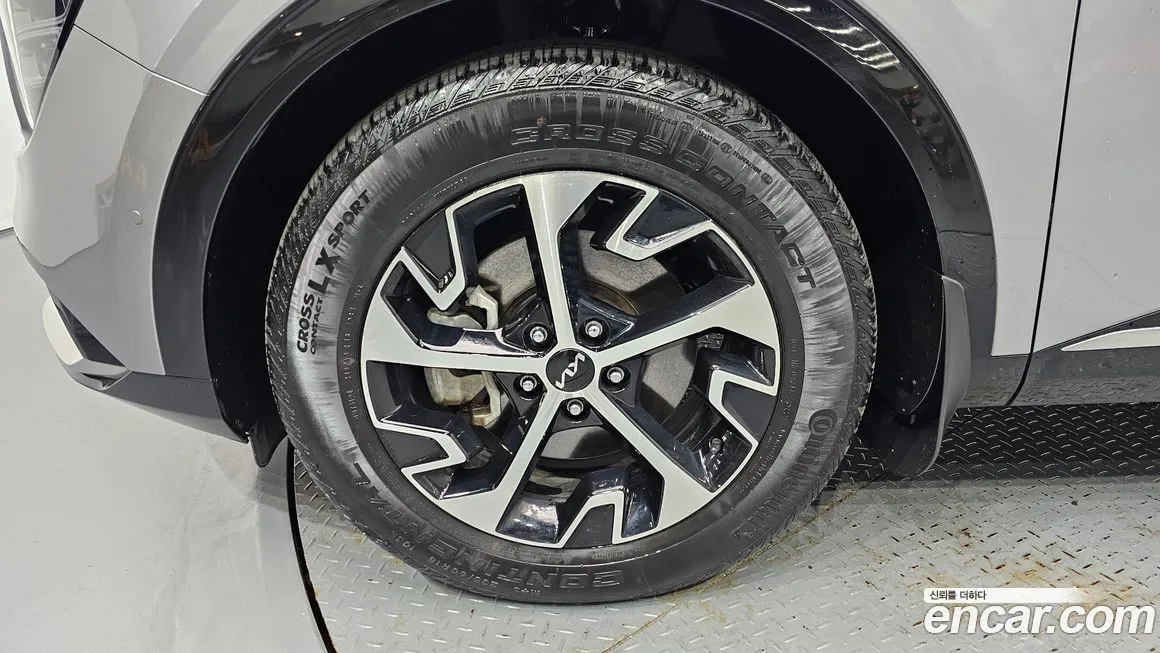 Kia Sportage — фото 10