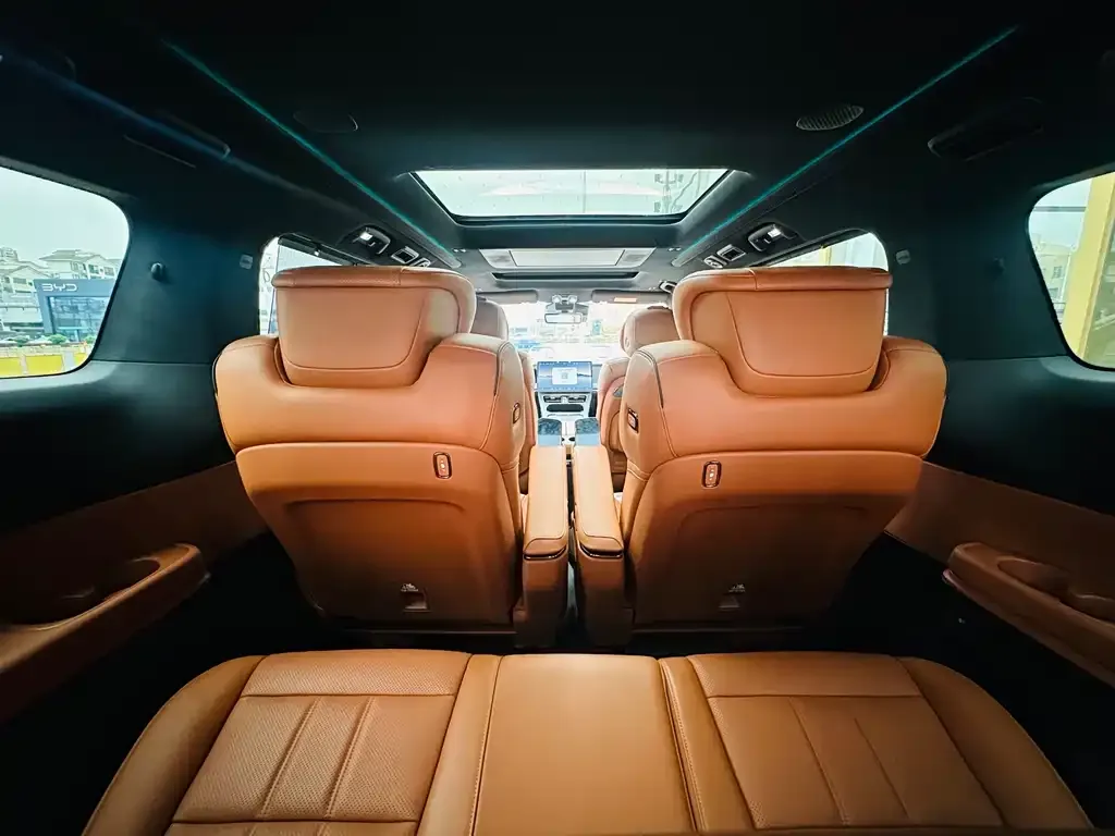 GAC Motor Trumpchi M8 — фото 5