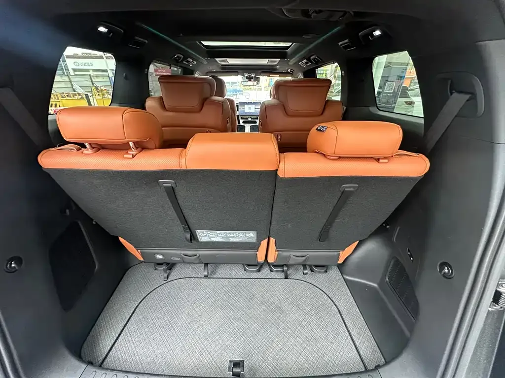 GAC Motor Trumpchi M8 — фото 3