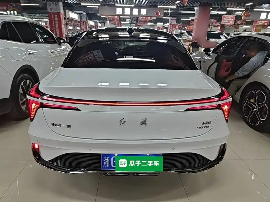 Hongqi H6 2024 из CN, фото 8