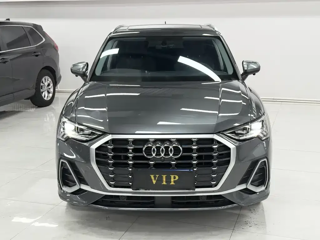 Audi Q3 — фото 7