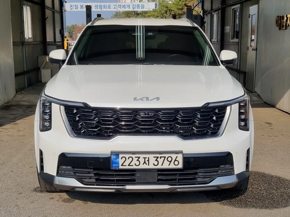 Kia Sorento — фото 10
