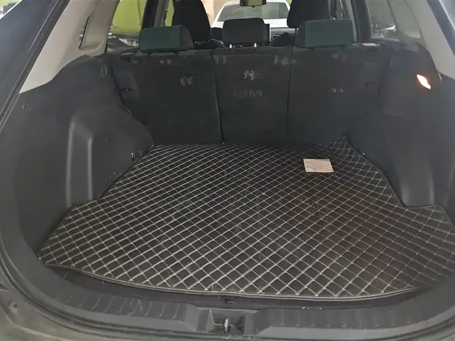 Toyota RAV4 — фото 8
