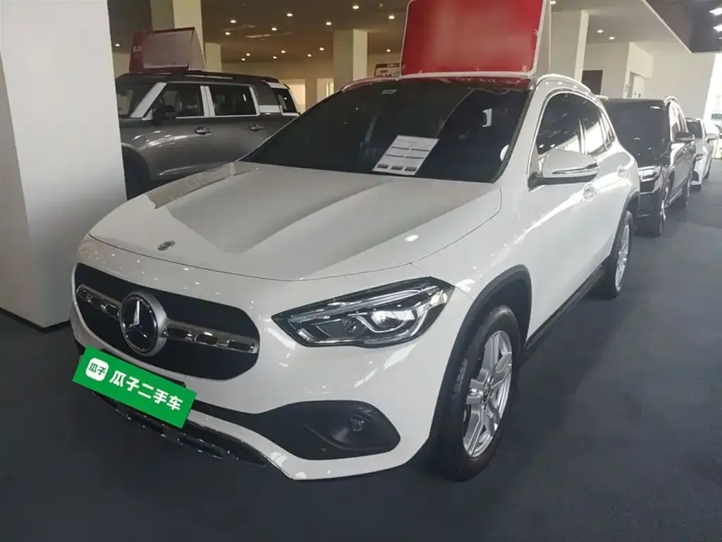 Mercedes-Benz GLA — фото 7