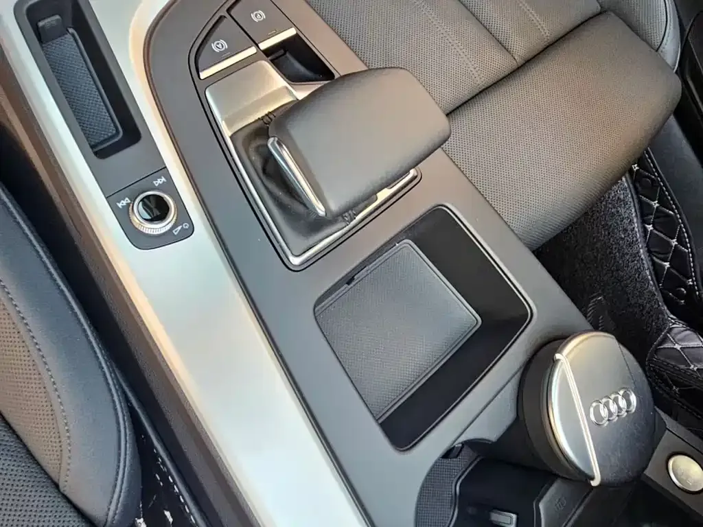 Audi A5 (Import) — фото 2