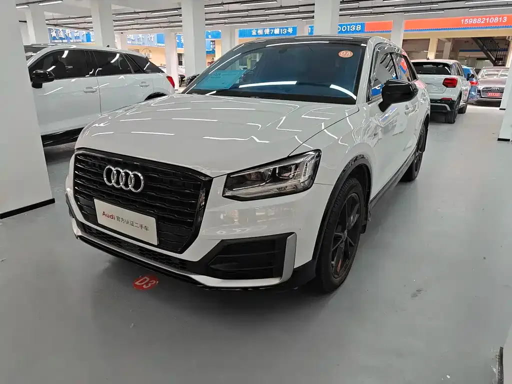 Audi Q2L