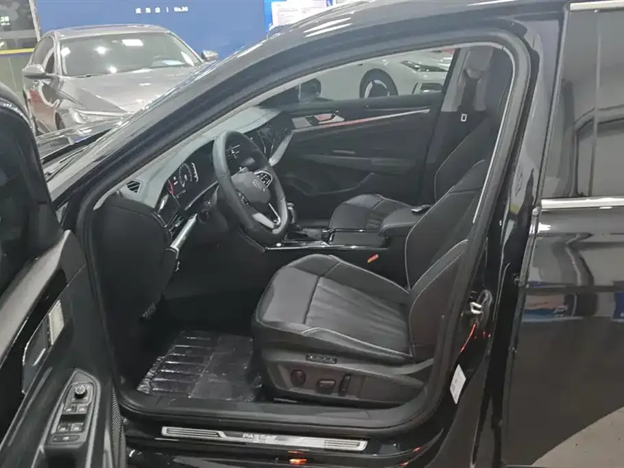 Volkswagen Passat — фото 2