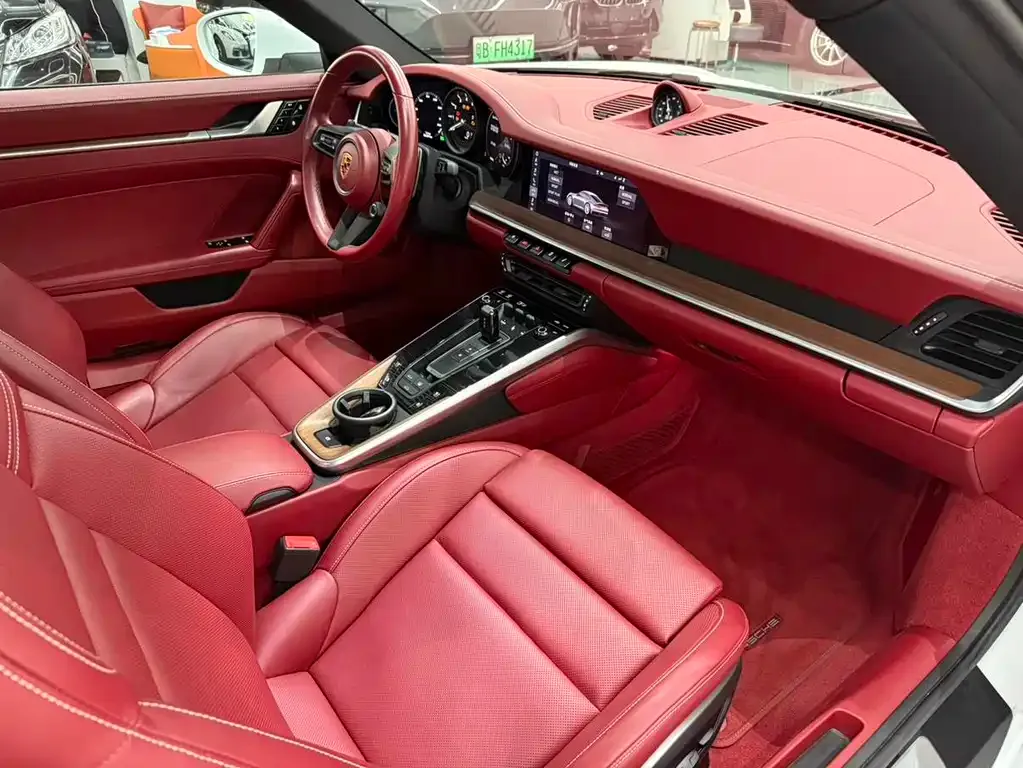 Porsche 911 2021 из CN, фото 7