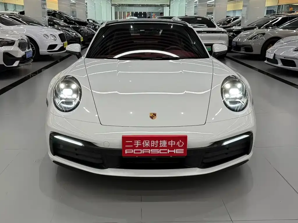 Porsche 911 2021 из CN, фото 8