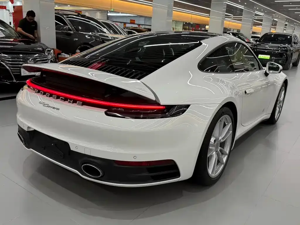 Porsche 911 2021 из CN, фото 10