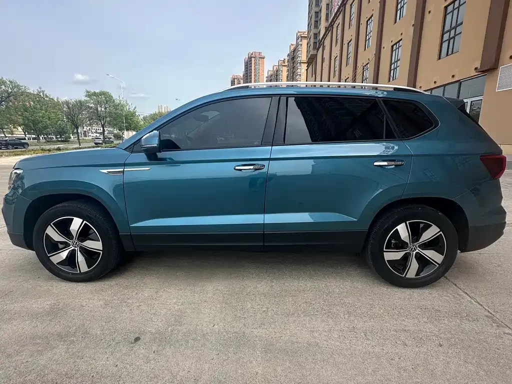 Volkswagen Tharu — фото 10