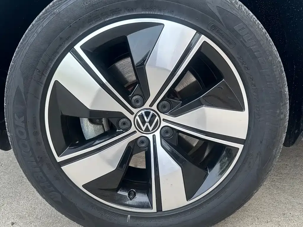 Volkswagen Tharu — фото 7