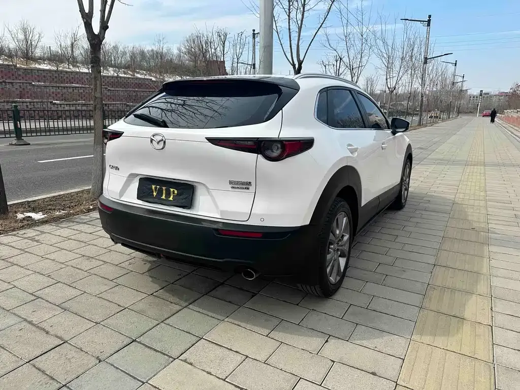 Mazda CX-30 — фото 7