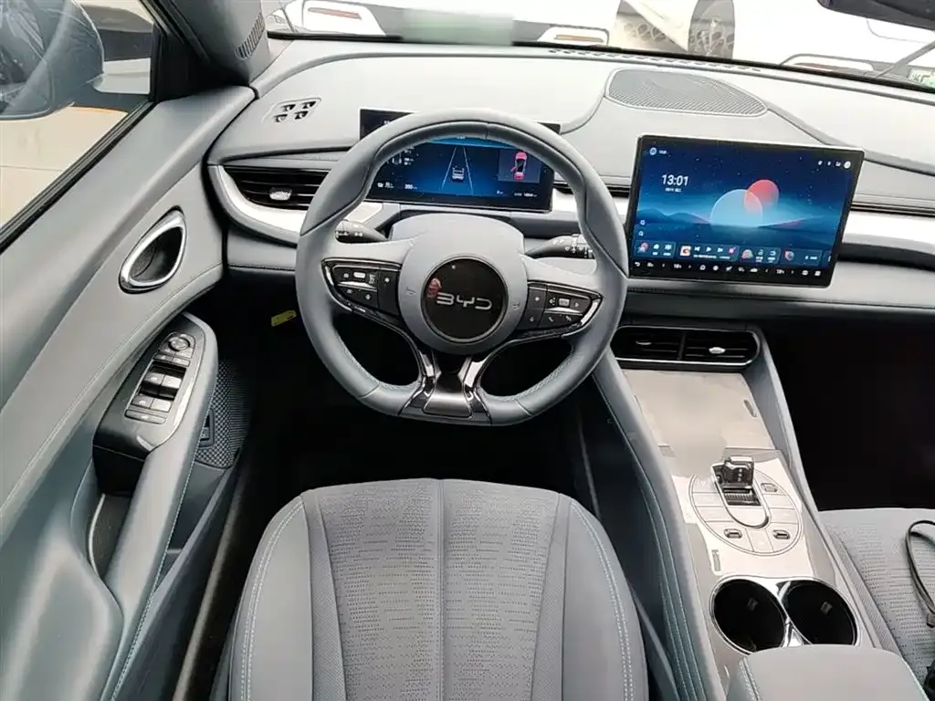 BYD Seal 06GT — фото 8