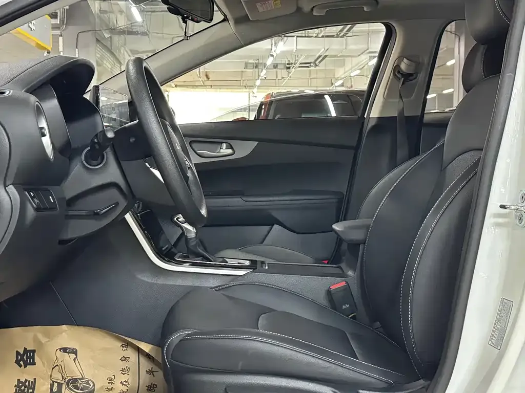 Kia K3 2022 из CN, фото 2