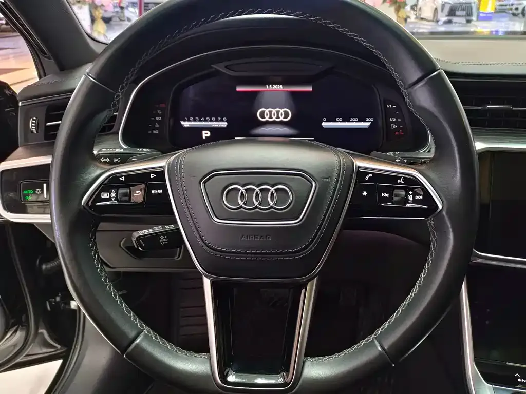 Audi A6L — фото 5