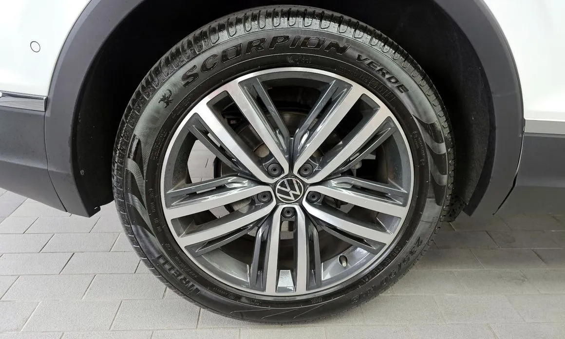 Volkswagen Tiguan 2024 из KR, фото 3