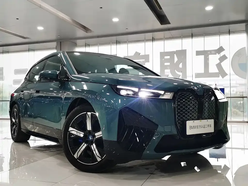 BMW iX M60 2024 из CN, фото 3