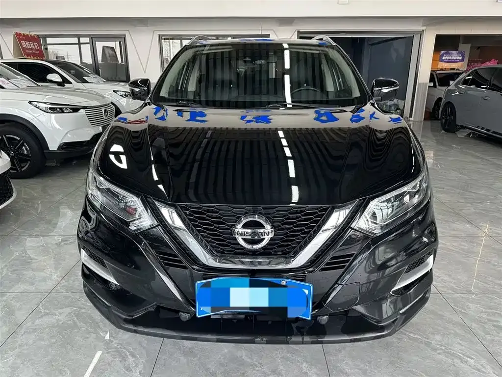 Nissan Qashqai — фото 9