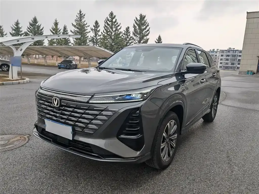 Changan CS75PLUS — фото 8