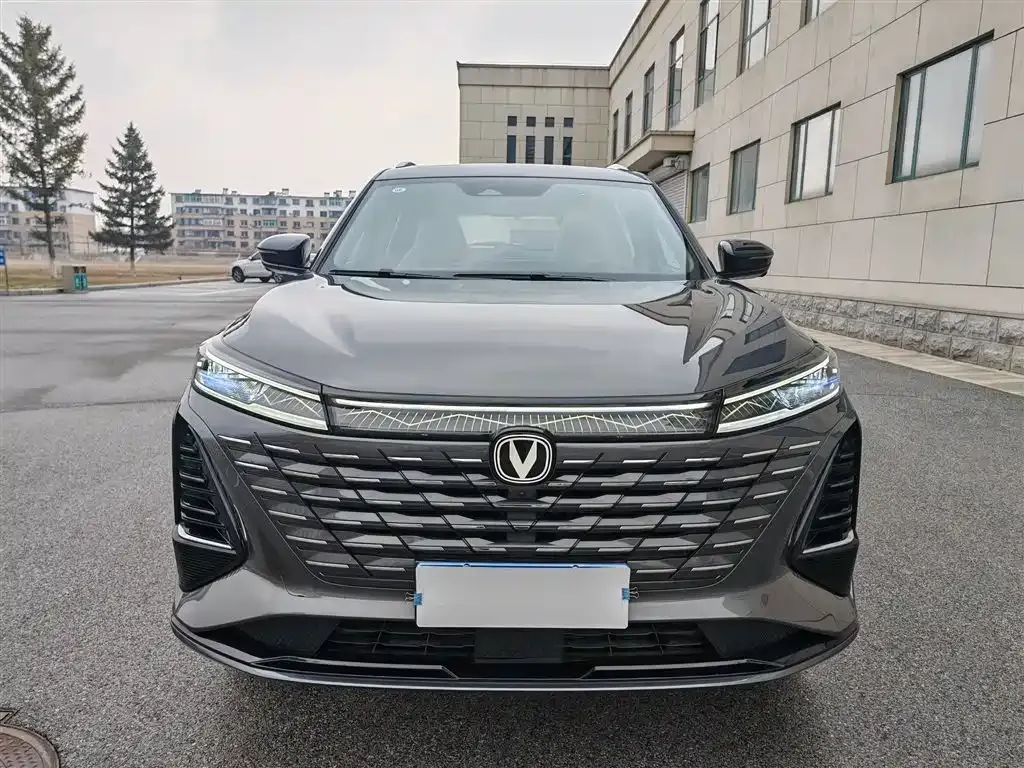 Changan CS75PLUS — фото 9