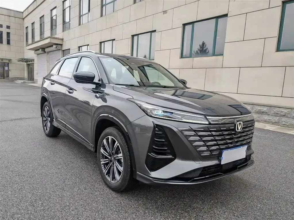Changan CS75PLUS — фото 6