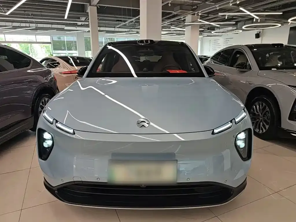 NIO EC6 — фото 7