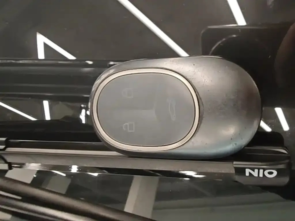 NIO EC6 — фото 4