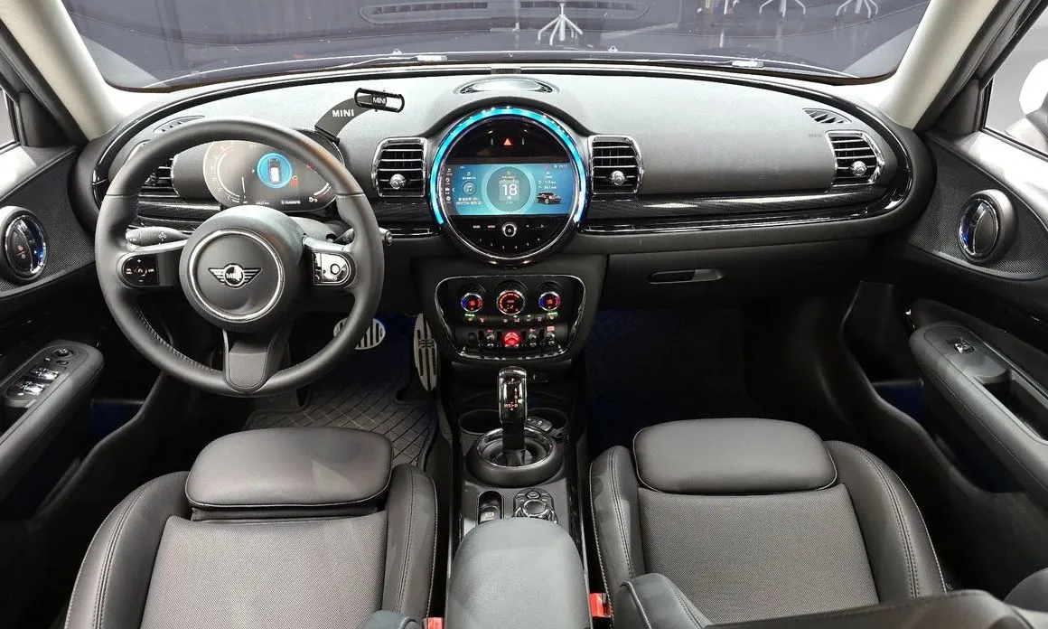Mini Clubman — фото 8